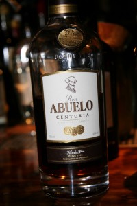 rum abuelo centuria