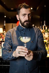 Massimo Stronati, bar manager del Doping Club at Yard Hotel di Milano