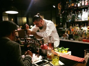 Gegam Kazarian al lavoro durante la serata 