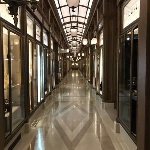 Uno dei corridoi dell'Hôtel Ritz