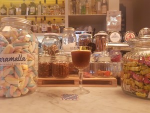 Uno dei cocktail di Caramella