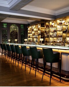 Donovan Bar