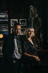 Anthony Ponicer e Mel Harvey