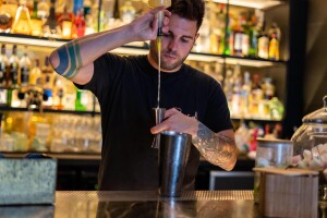 Andrea Franzò bar manager di Barcollo